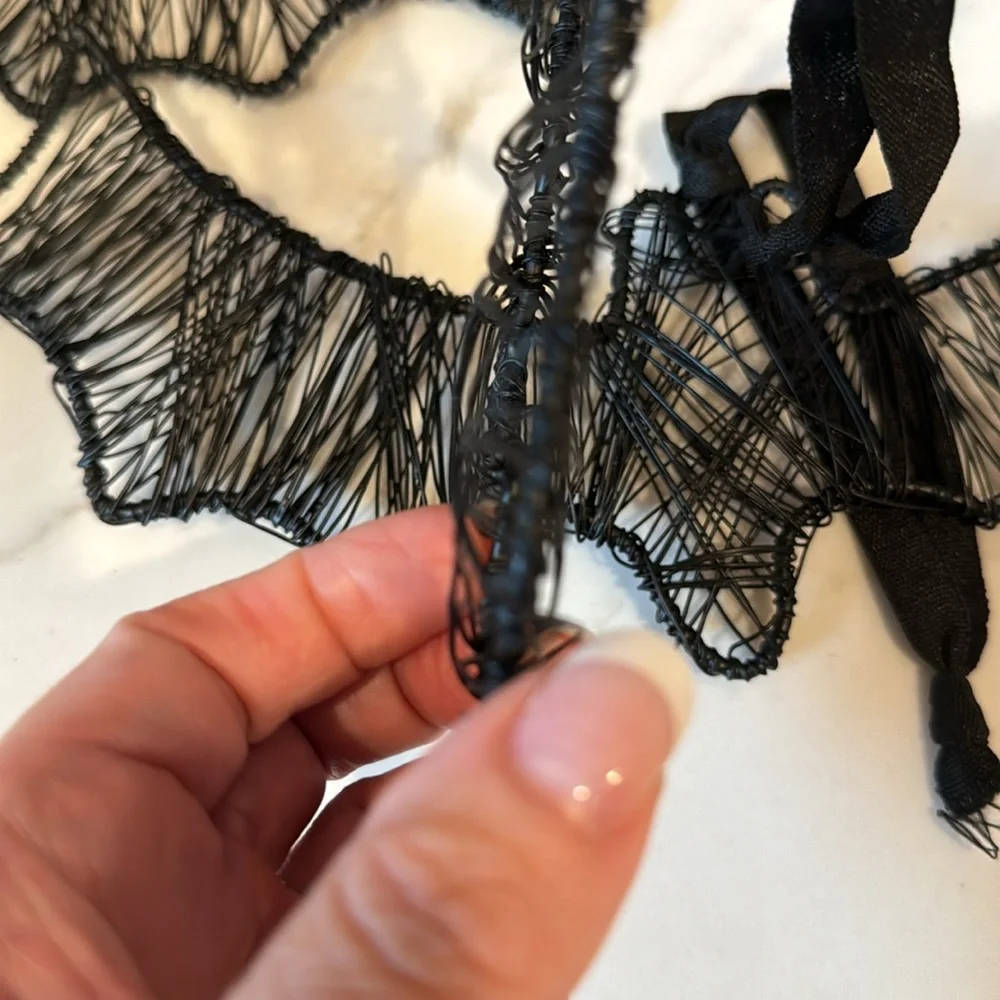 Lot 4 Spooky Halloween Black Crows Bats Hanging Decor Ornaments Wire Farmhouse